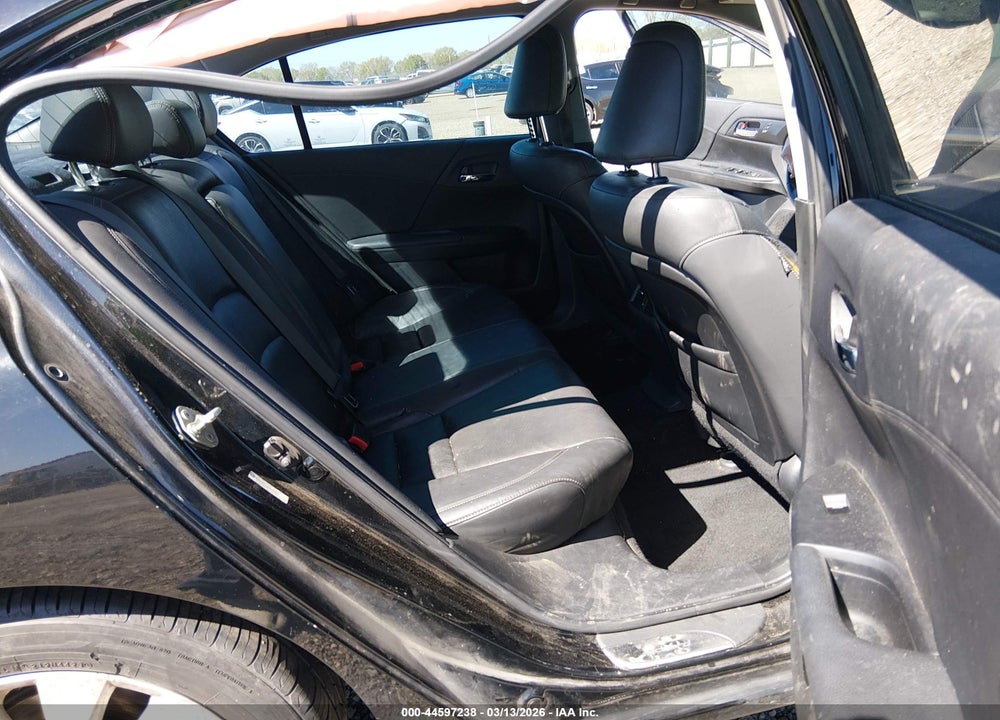 2013 HONDA ACCORD EX-L VIN: 1HGCR2F80DA031925