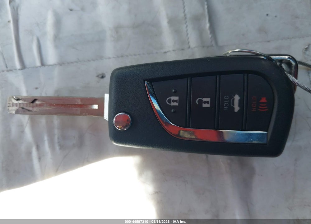 2024 TOYOTA COROLLA LE VIN: 5YFB4MDE2RP171734