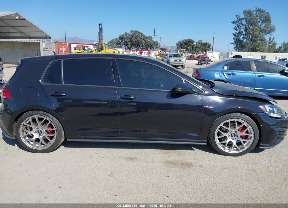 2018 VOLKSWAGEN GOLF GTI 2.0T AUTOBAHN/2.0T S/2.0T SE VIN: 3VW547AU6JM297176