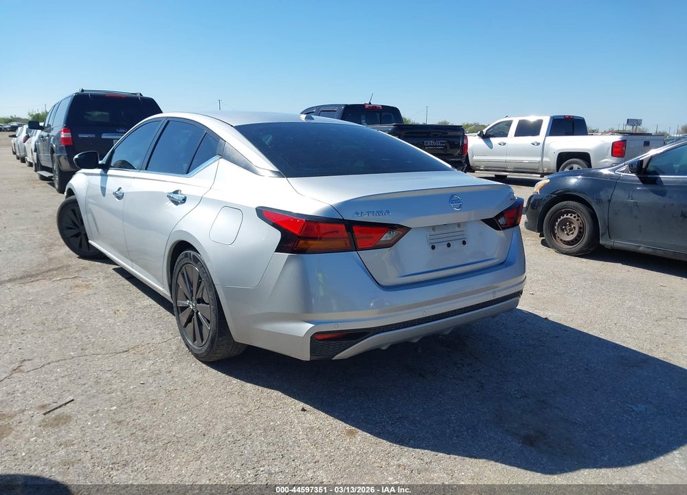 2021 NISSAN ALTIMA SV FWD VIN: 1N4BL4DV5MN403001