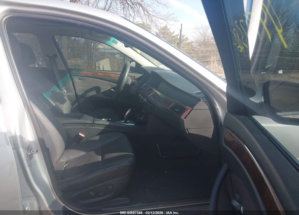 2010 BMW 528I VIN: WBANU5C58AC441838