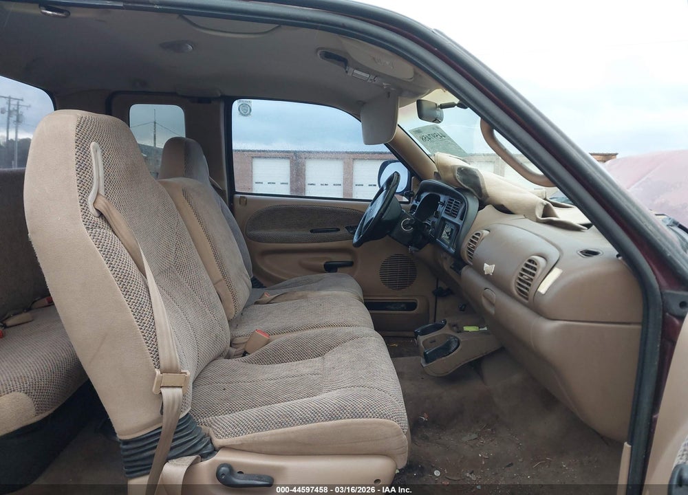 2000 DODGE RAM 1500 ST VIN: 3B7HC13Z7YG126406
