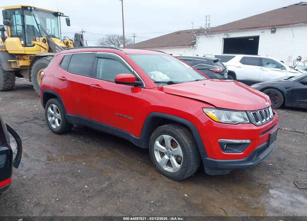 2019 JEEP COMPASS LATITUDE 4X4 VIN: 3C4NJDBB6KT629566