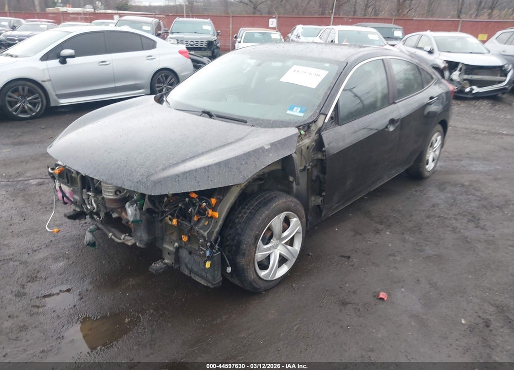 2018 HONDA CIVIC LX VIN: 2HGFC2F53JH574624
