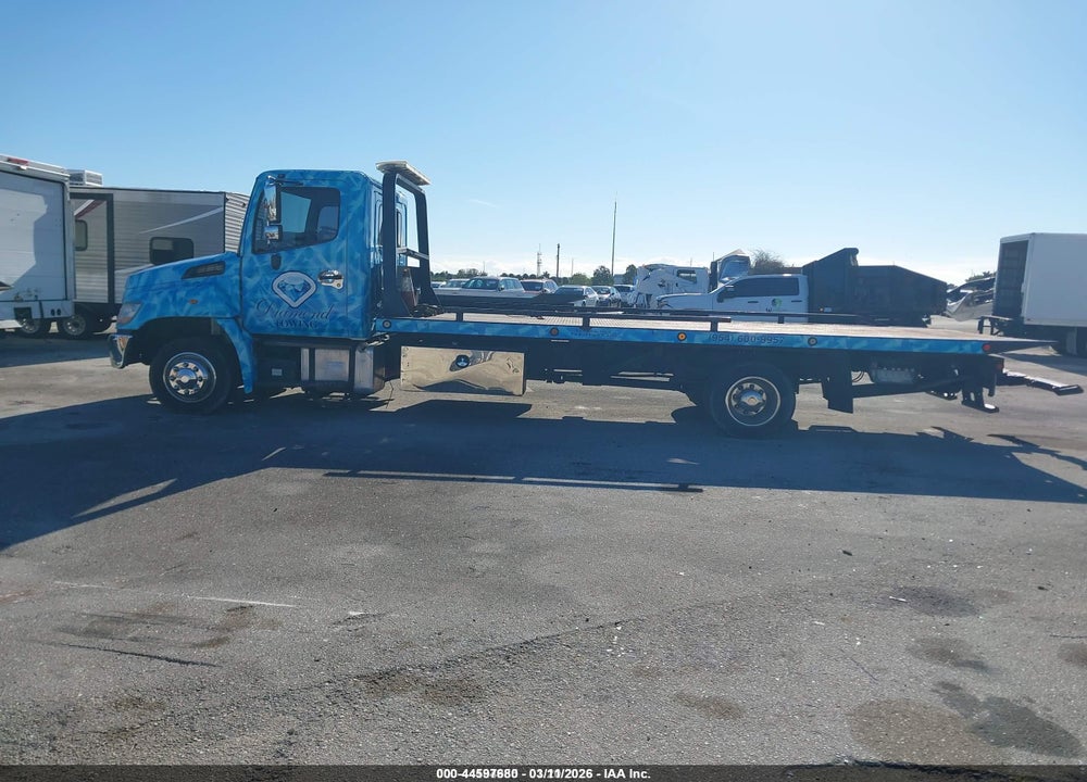 2014 HINO 258/268 VIN: 5PVNE8JP0E4S50842