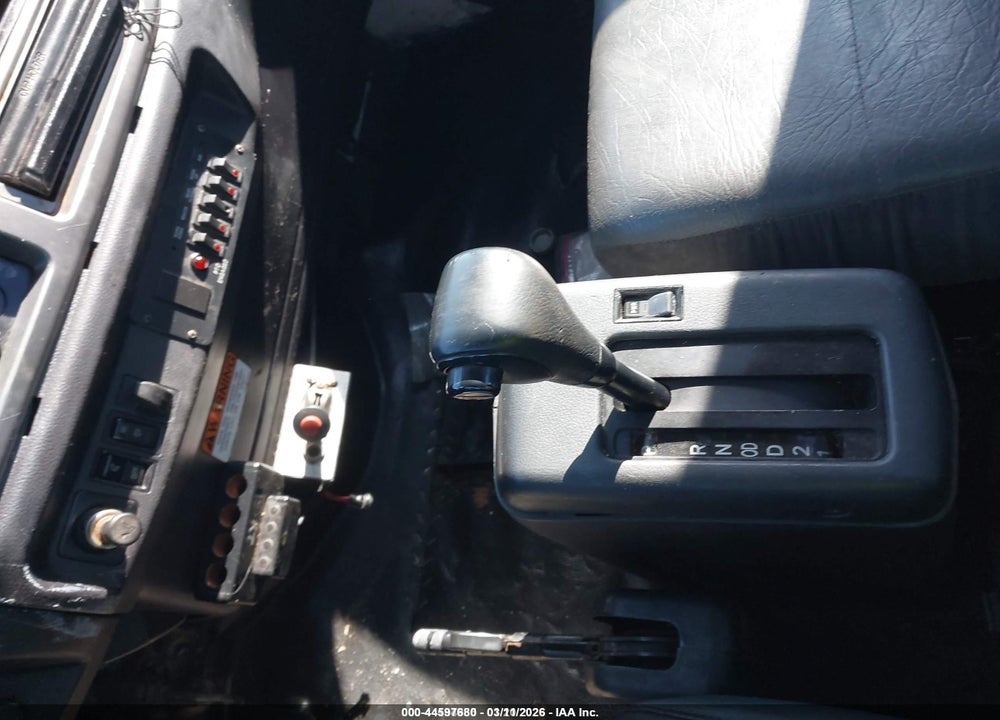 2014 HINO 258/268 VIN: 5PVNE8JP0E4S50842