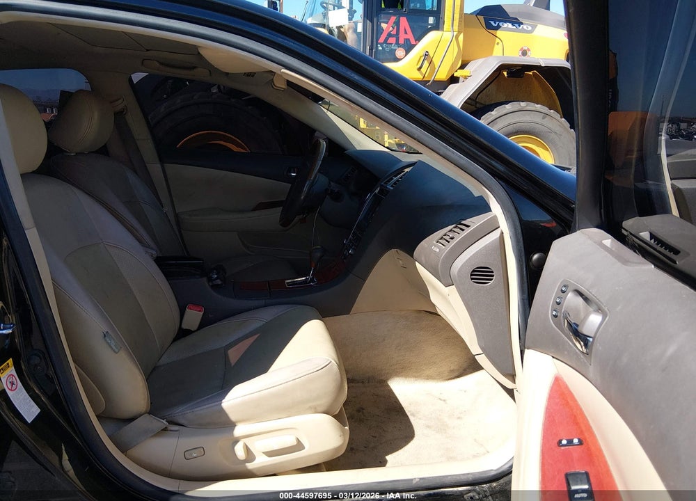 2008 LEXUS ES 350 VIN: JTHBJ46G182220070