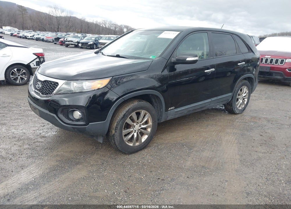 2011 KIA SORENTO EX VIN: 5XYKUCA17BG018126