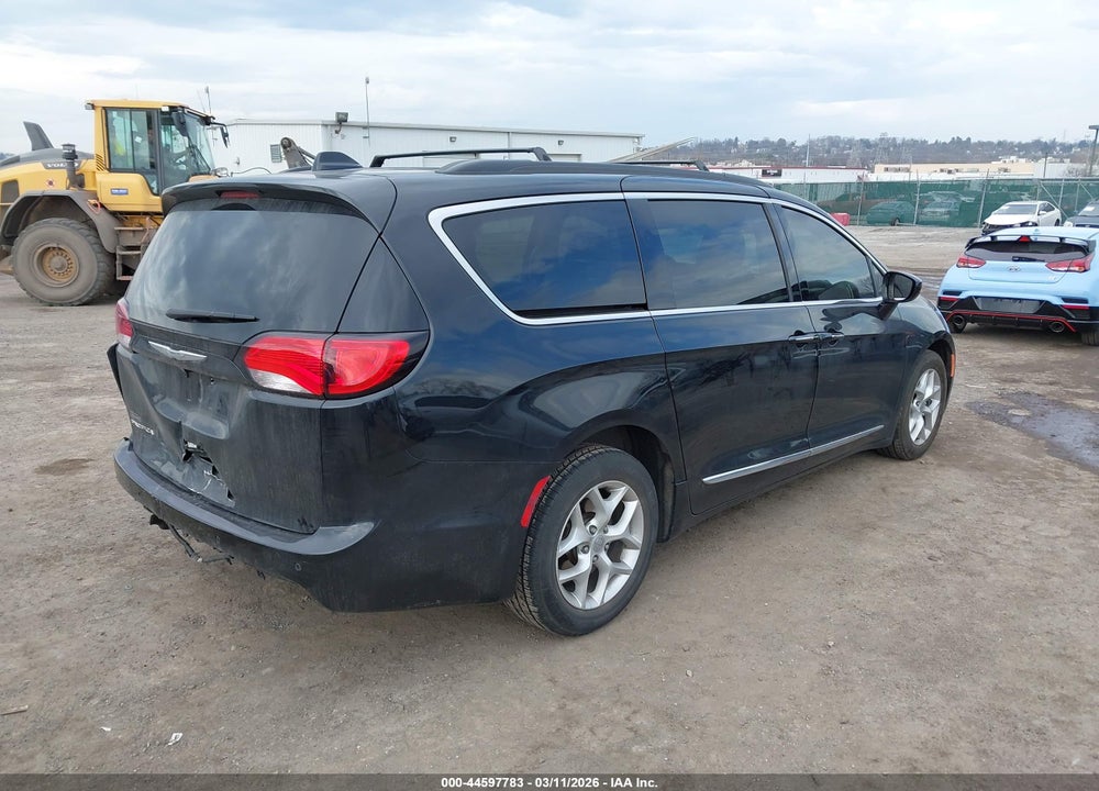 2017 CHRYSLER PACIFICA TOURING-L VIN: 2C4RC1BG1HR538075