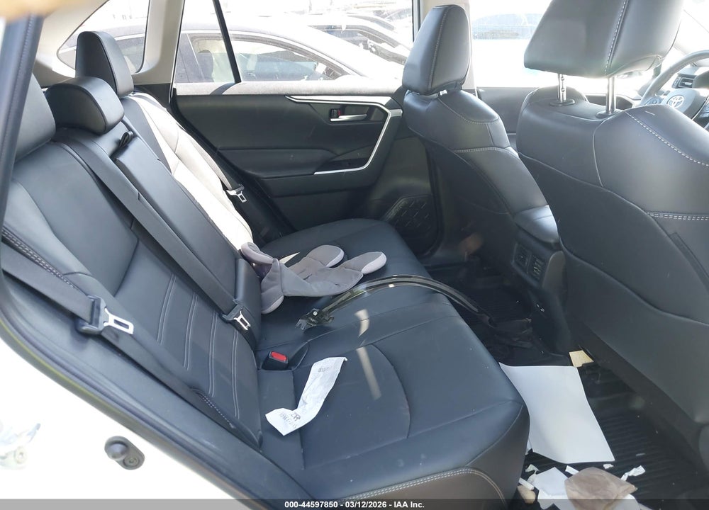 2024 TOYOTA RAV4 XLE PREMIUM VIN: 2T3C1RFV9RW352262
