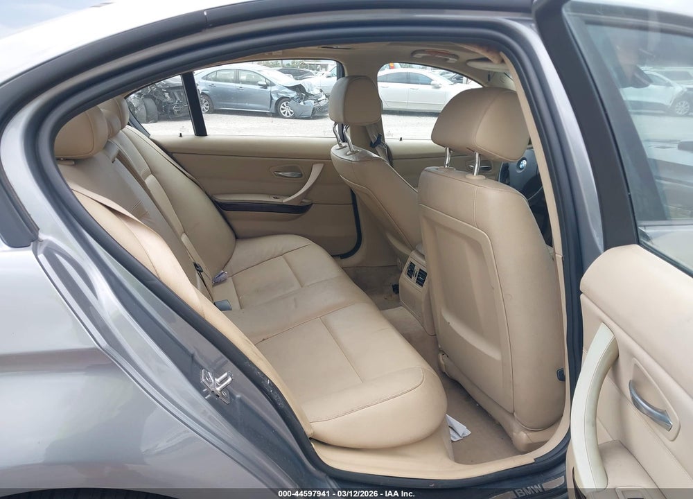 2011 BMW 328I VIN: WBAPH7C55BE850278
