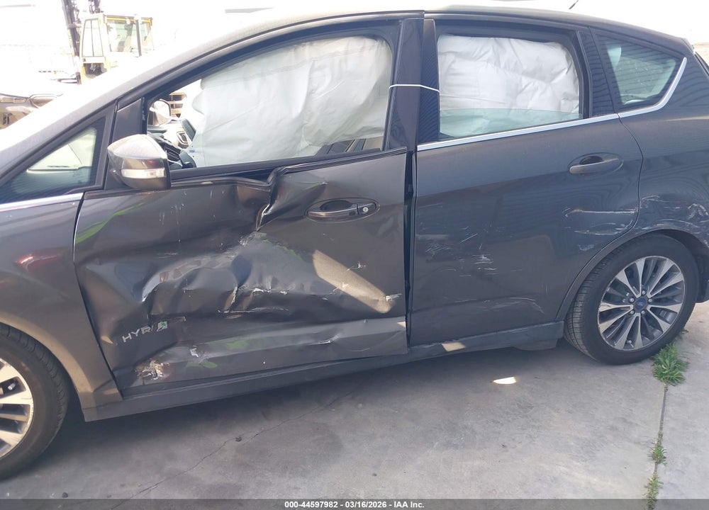 2017 FORD C-MAX HYBRID TITANIUM VIN: 1FADP5DU2HL115982