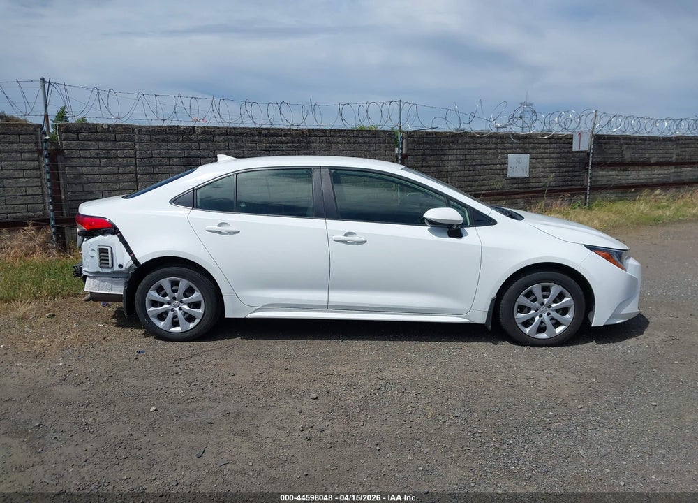2022 TOYOTA COROLLA LE VIN: JTDEPMAE7N3023297