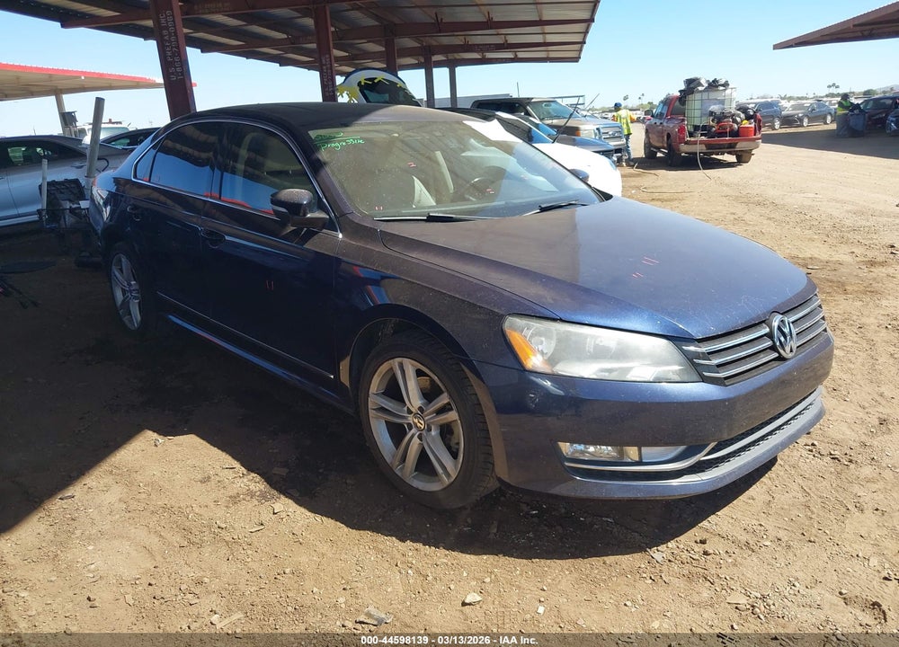 2015 VOLKSWAGEN PASSAT 1.8T SE VIN: 1VWBT7A34FC008611