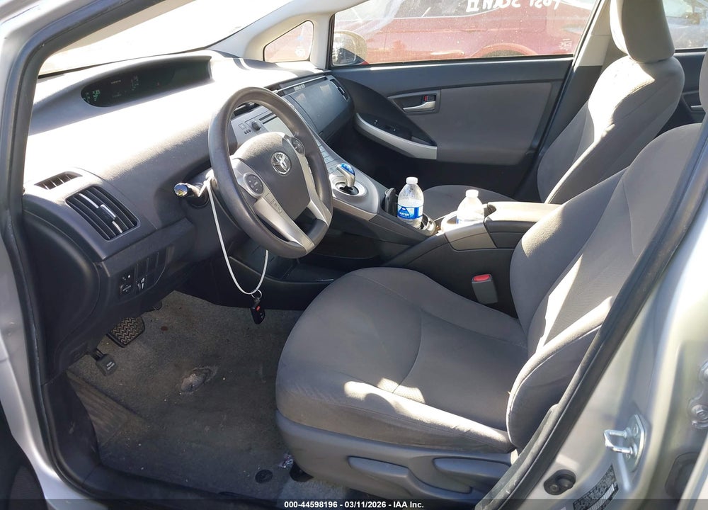 2015 TOYOTA PRIUS TWO VIN: JTDKN3DU9F1918907
