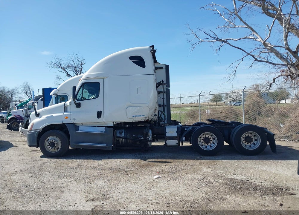 2014 FREIGHTLINER CASCADIA 125 VIN: 3AKJGLBGXESFL8609