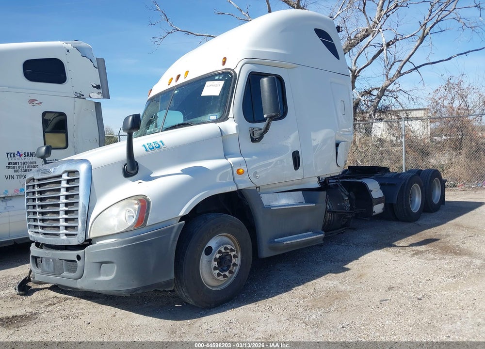 2014 FREIGHTLINER CASCADIA 125 VIN: 3AKJGLBGXESFL8609
