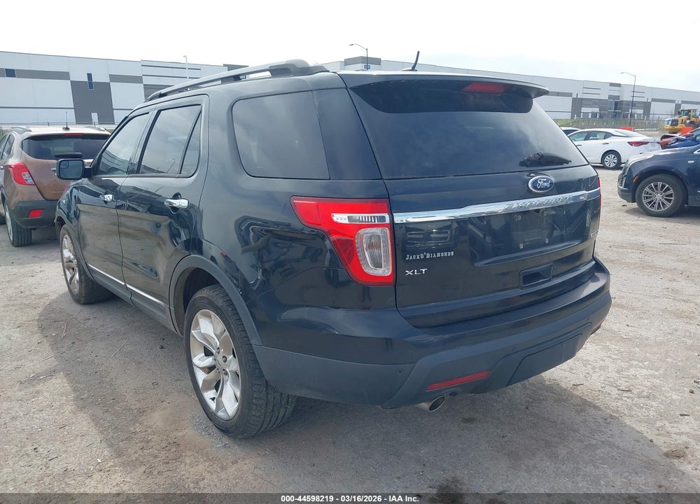 2013 FORD EXPLORER XLT VIN: 1FM5K7D87DGC86009