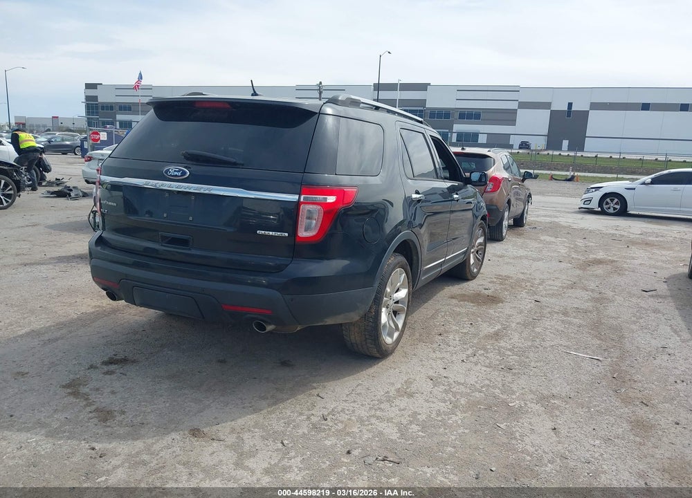 2013 FORD EXPLORER XLT VIN: 1FM5K7D87DGC86009