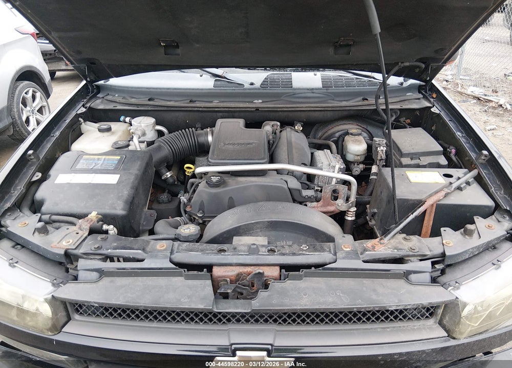 2005 CHEVROLET TRAILBLAZER LT VIN: 1GNDT13S252254419