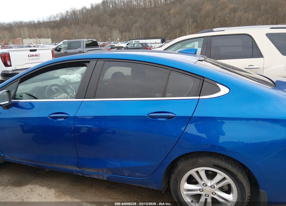 2017 CHEVROLET CRUZE LT AUTO VIN: 1G1BE5SM6H7248563