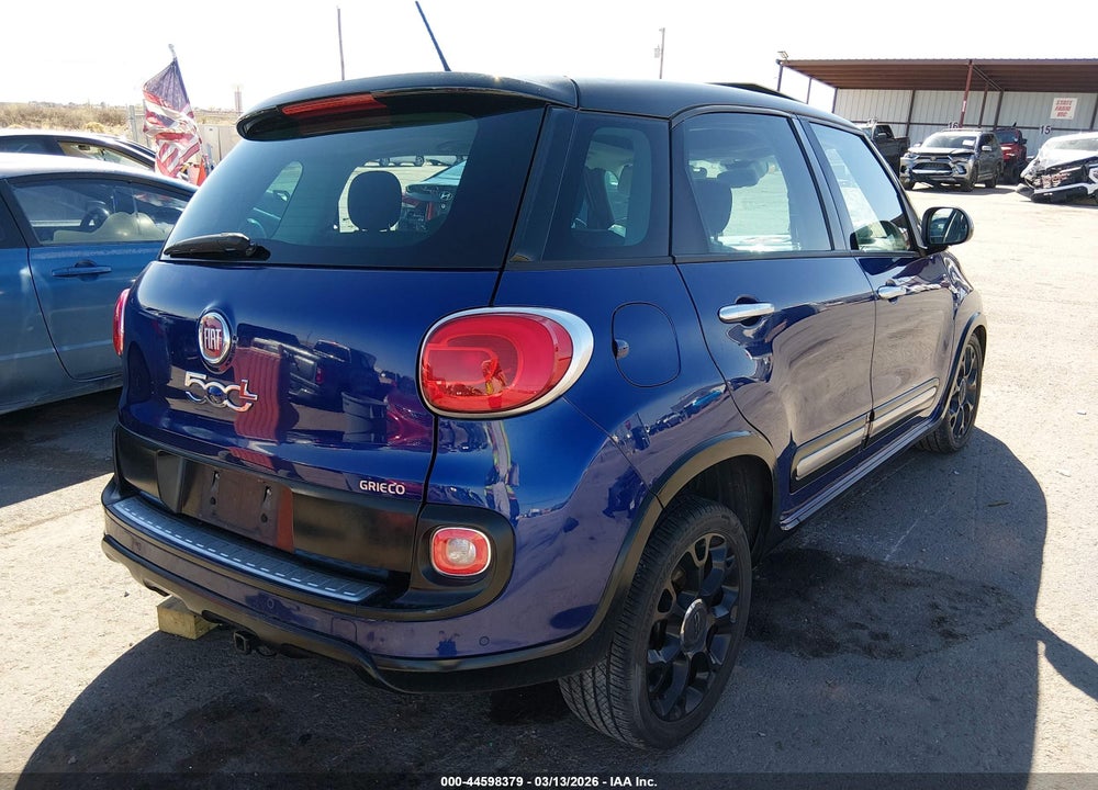 2015 FIAT 500L URBANA TREKKING VIN: ZFBCFADH9FZ032552