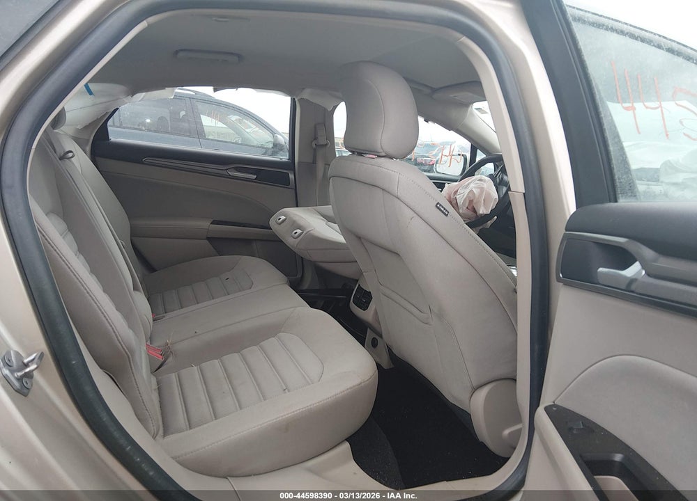 2017 FORD FUSION SE VIN: 3FA6P0HD8HR140506