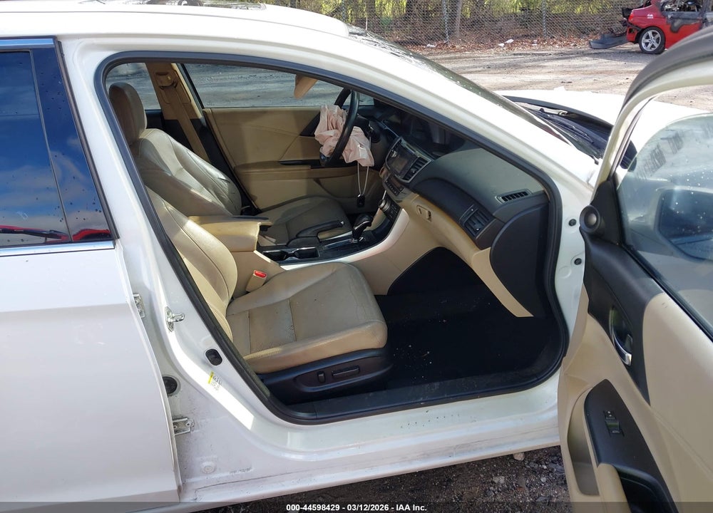 2013 HONDA ACCORD EX-L V-6 VIN: 1HGCR3F88DA023934