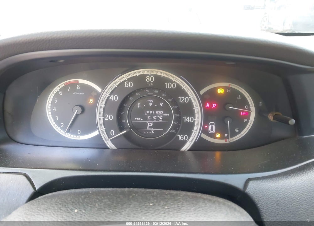 2013 HONDA ACCORD EX-L V-6 VIN: 1HGCR3F88DA023934