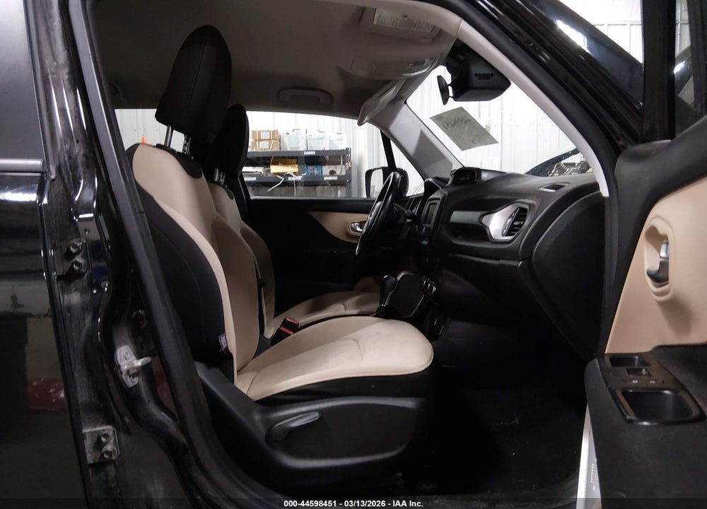 2015 JEEP RENEGADE LATITUDE VIN: ZACCJABT5FPB95054