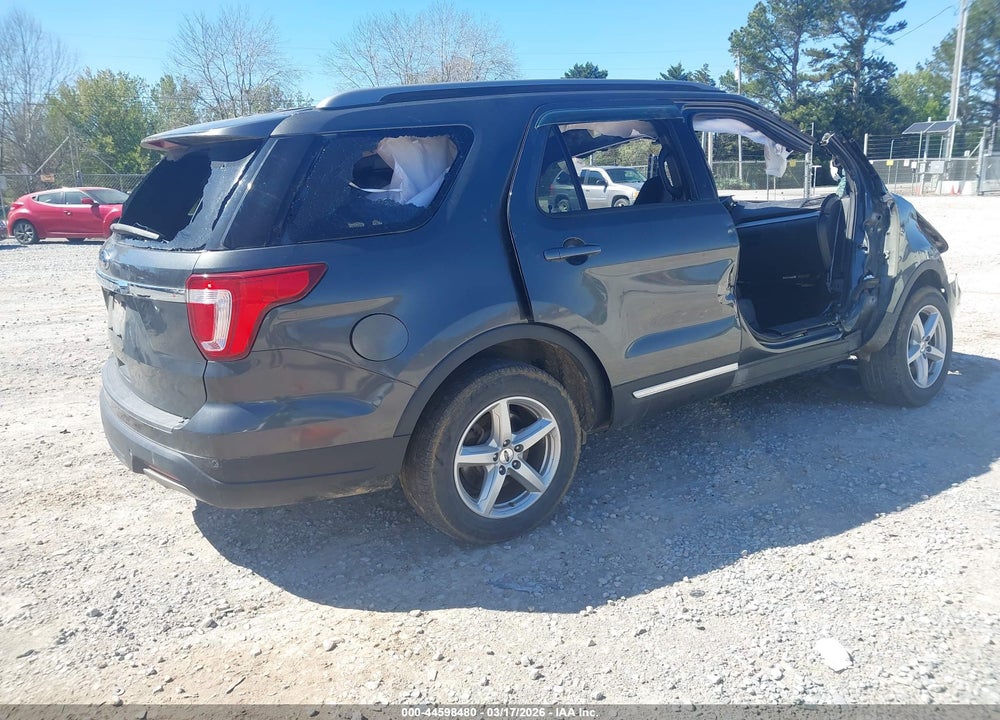 2019 FORD EXPLORER XLT VIN: 1FM5K7D81KGA83033