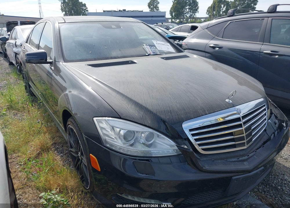 2013 MERCEDES-BENZ S 550 VIN: WDDNG7DB7DA527688