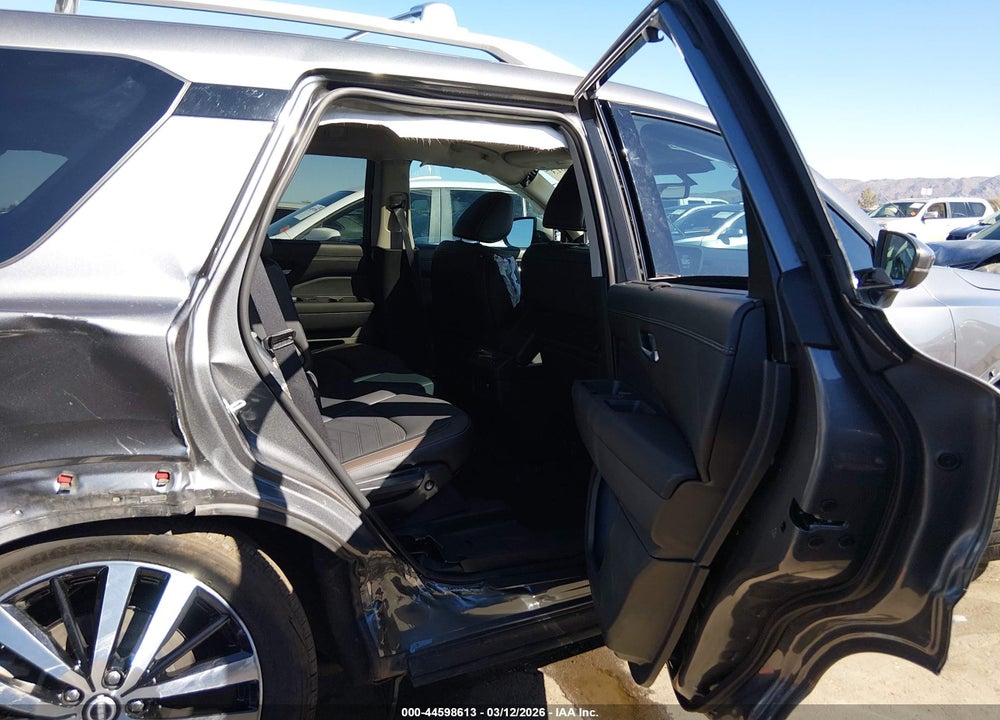 2024 NISSAN PATHFINDER PLATINUM FWD VIN: 5N1DR3DG6RC210528