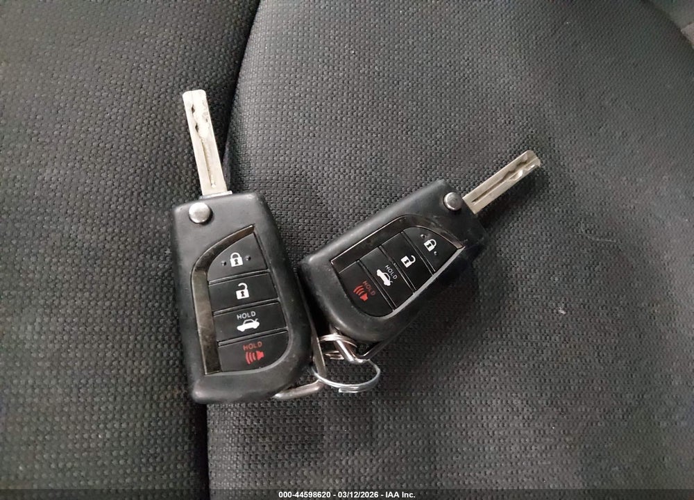 2020 TOYOTA COROLLA LE VIN: 5YFEPRAE8LP130344