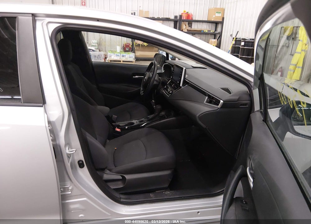 2020 TOYOTA COROLLA LE VIN: 5YFEPRAE8LP130344