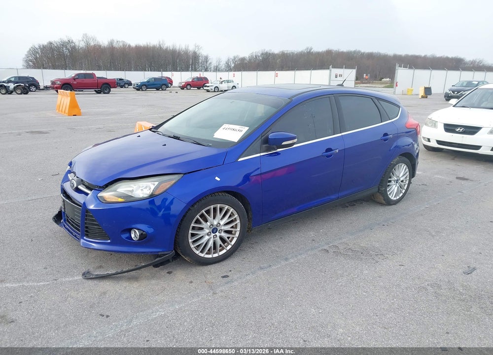2014 FORD FOCUS TITANIUM VIN: 1FADP3N23EL459513