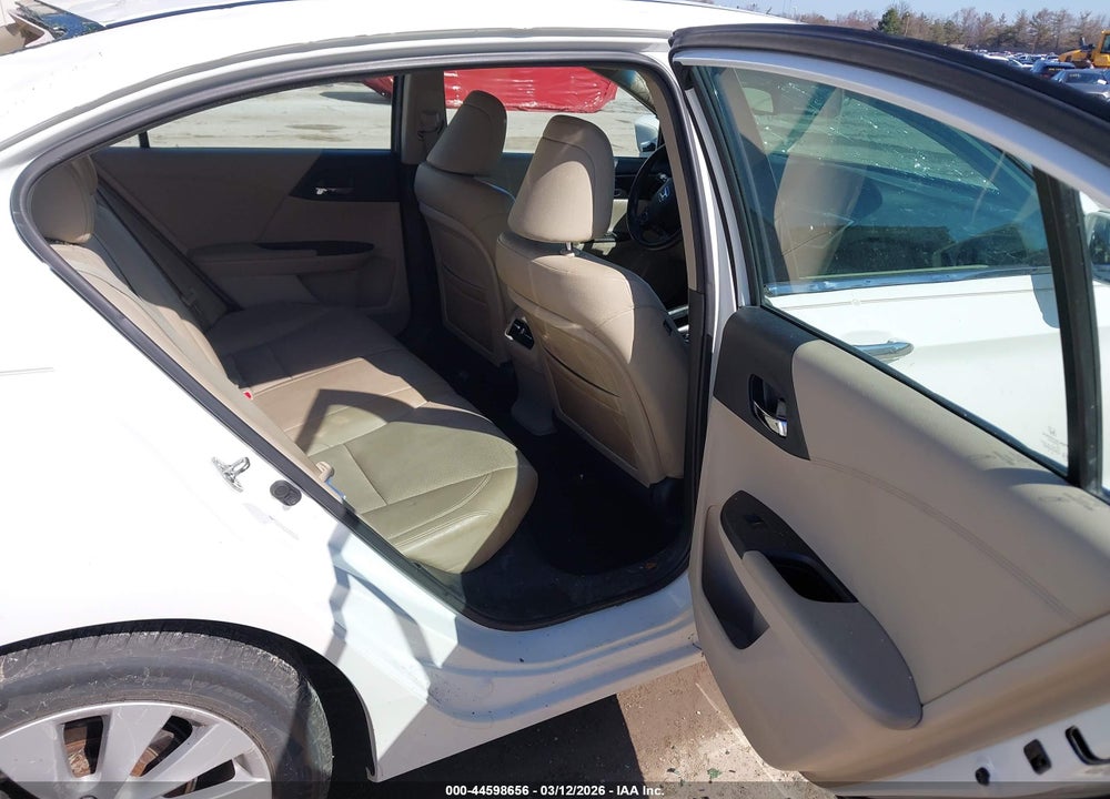 2013 HONDA ACCORD EX-L V-6 VIN: 1HGCR3F84DA022764