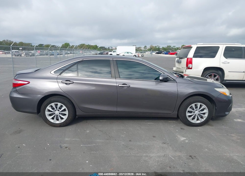 2015 TOYOTA CAMRY LE VIN: 4T4BF1FK4FR447620