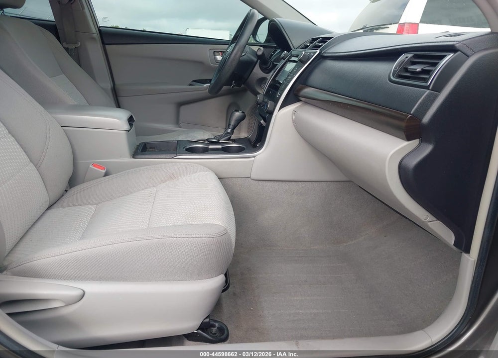 2015 TOYOTA CAMRY LE VIN: 4T4BF1FK4FR447620