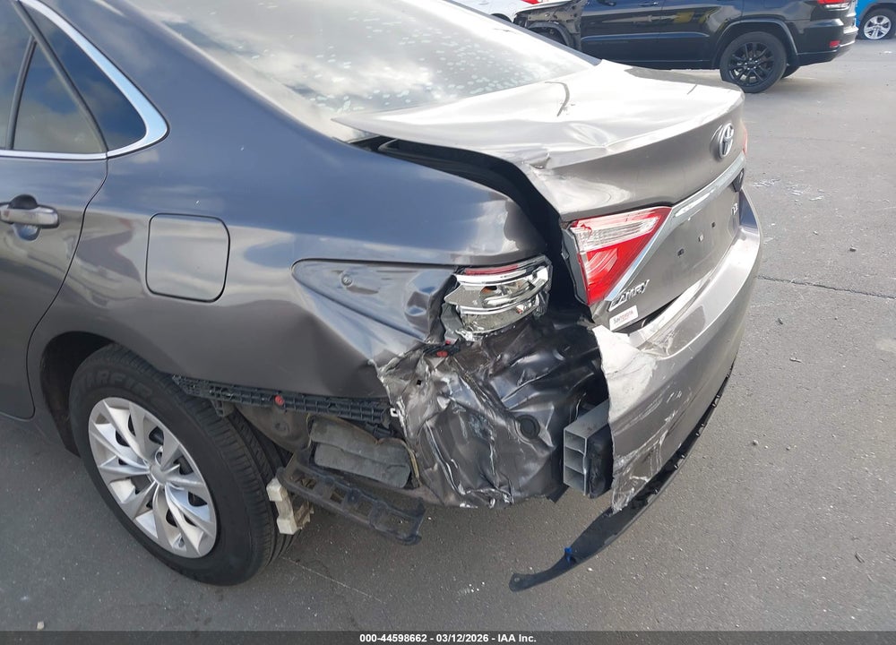 2015 TOYOTA CAMRY LE VIN: 4T4BF1FK4FR447620