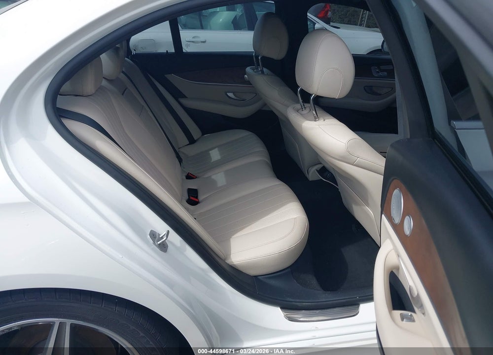 2017 MERCEDES-BENZ E 300 VIN: WDDZF4JB3HA018551