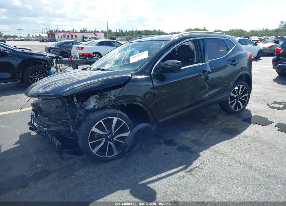 2017 NISSAN ROGUE SPORT SL VIN: JN1BJ1CP0HW019633