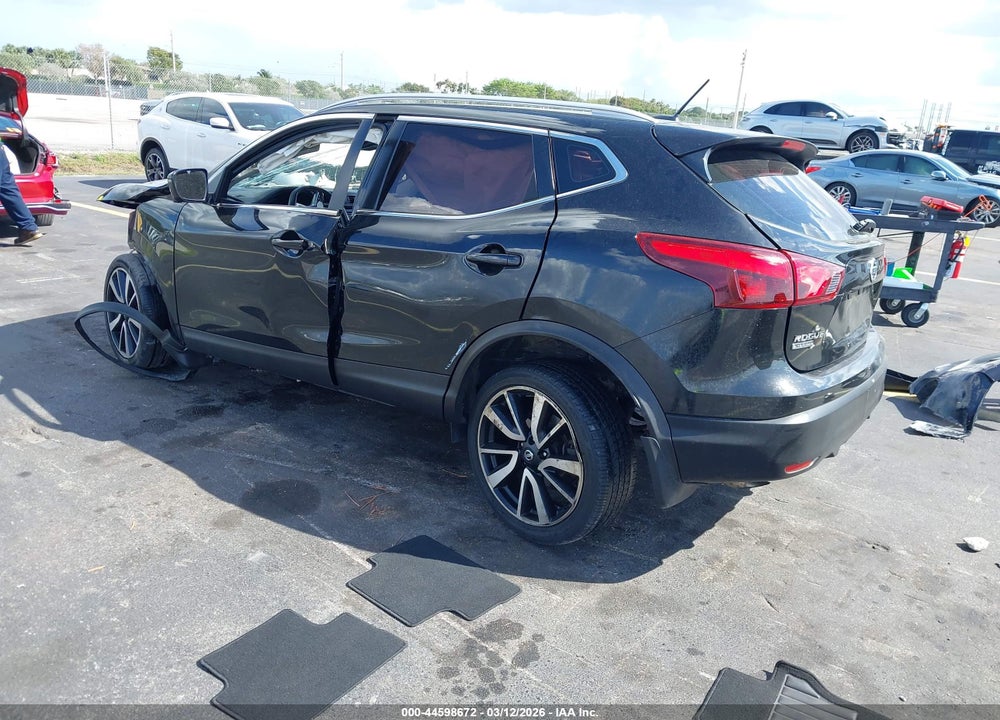 2017 NISSAN ROGUE SPORT SL VIN: JN1BJ1CP0HW019633