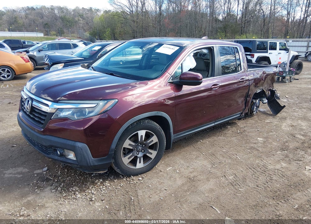 2017 HONDA RIDGELINE RTL-T VIN: 5FPYK2F64HB011303