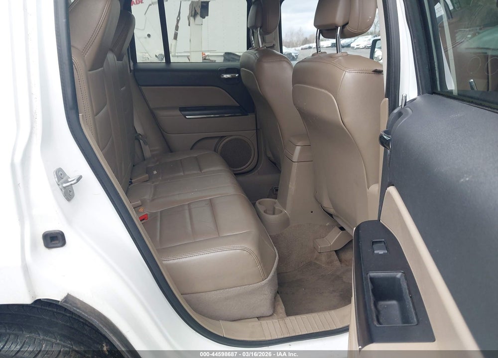 2014 JEEP PATRIOT LIMITED VIN: 1C4NJRCB4ED684880