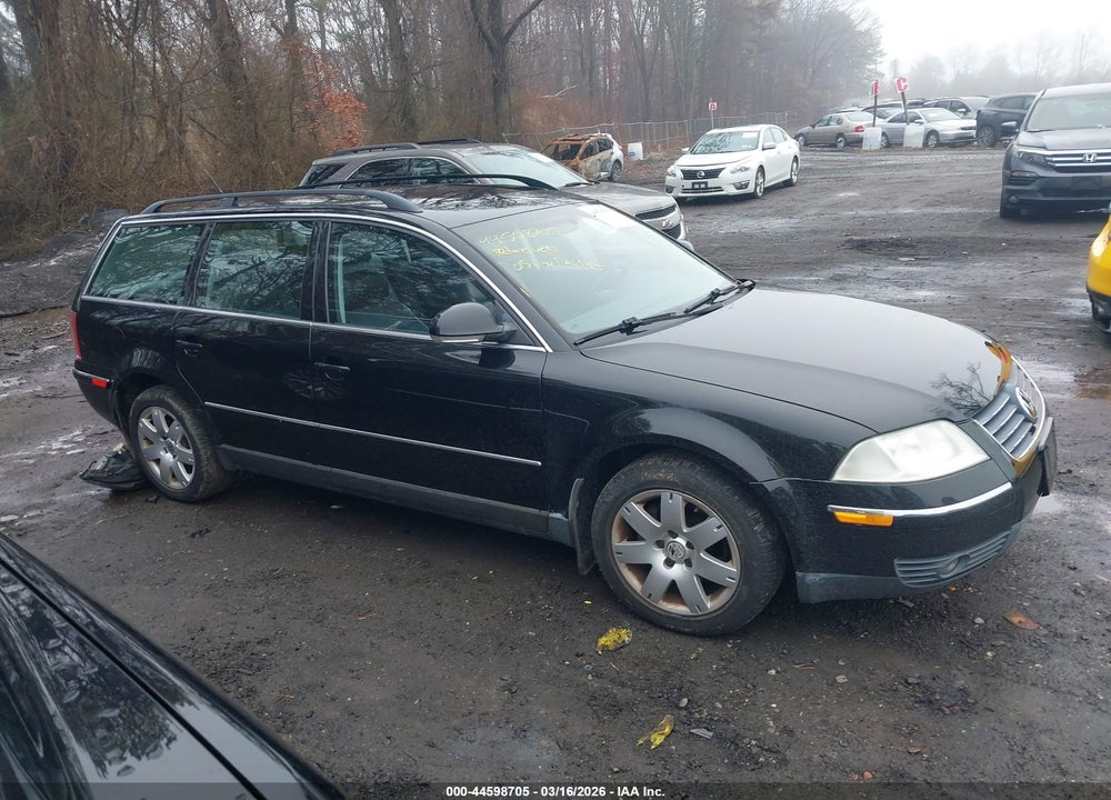 2005 VOLKSWAGEN PASSAT GLS VIN: WVWDD63B15E141272