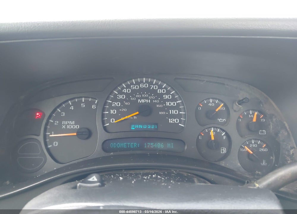 2005 GMC SIERRA 1500 WORK TRUCK VIN: 1GTEC14V75Z357638
