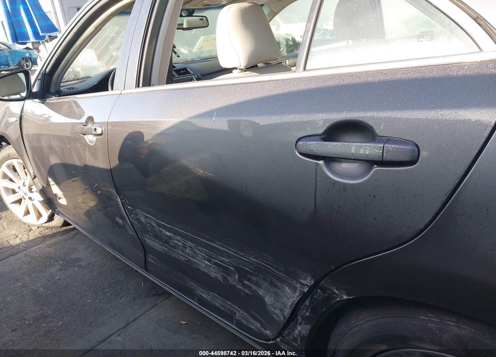 2014 TOYOTA CAMRY HYBRID XLE VIN: 4T1BD1FK9EU126008