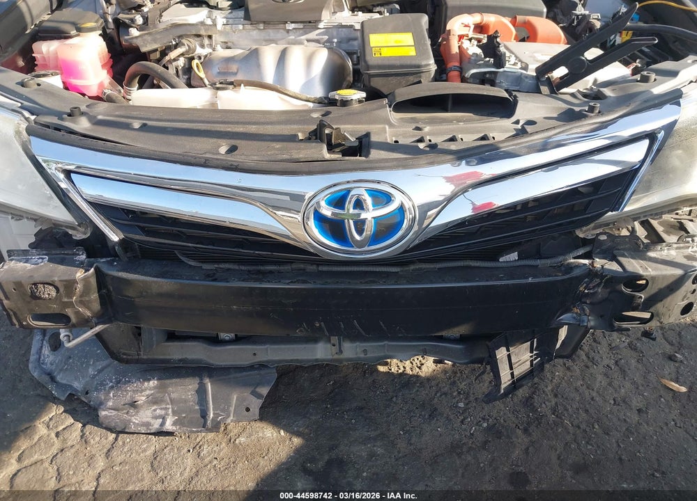 2014 TOYOTA CAMRY HYBRID XLE VIN: 4T1BD1FK9EU126008
