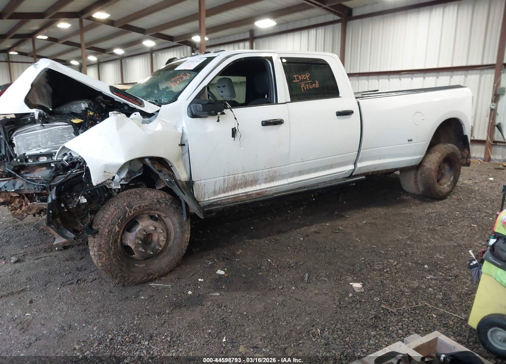 2025 RAM 3500 TRADESMAN  4X4 8' BOX VIN: 3C63RRGL4SG526807